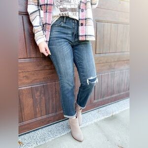 Judy Blue High Rise Knee Patch Boyfriend Fit Jeans, Size 3/26